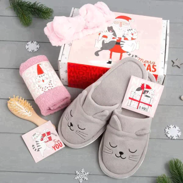 Подарочный набор новогодний "Merry catmas" полотенце и акс