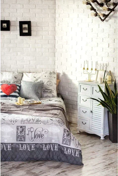 Постельное бельё "Этель" евро Love 200*217 см, 220*240 см, 70*70 см -2 шт, 100% хлопок, бязь 125 г/м2