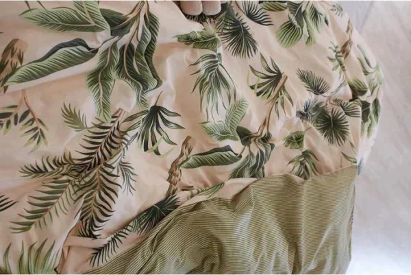 Постельное белье Этель 1.5 сп Tropics 143*215 см, 150*214 см, 70*70 см