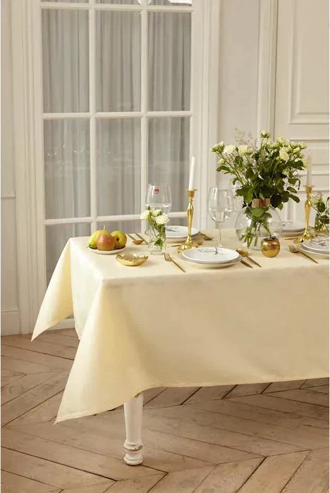 Скатерть Этель Cozy 150*250 +/-3см, цв.молочный, пл. 192 г/м2, хл с ВГМО