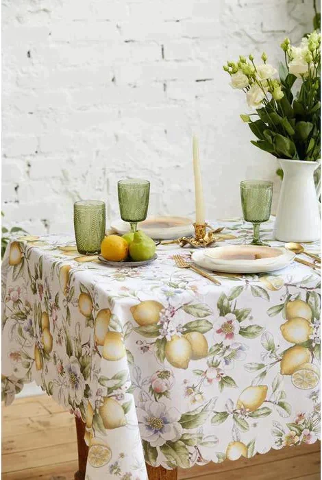 Скатерть Доляна Lemon paradise 145х250 см, 100% п/э