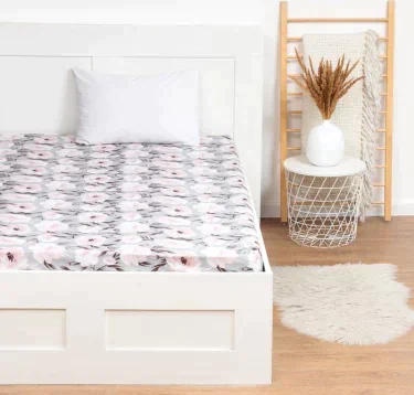 Простыня на резинке Этель 160х200х25 см, Peonies, 100% хлопок, поплин,125 г/м2