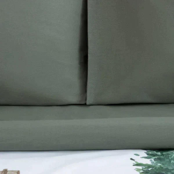 Постельное бельё "Этель" 1.5 сп Winter village 143*215 см, 150*214 см, 70*70 см - 2 шт, бязь 125гр/м2