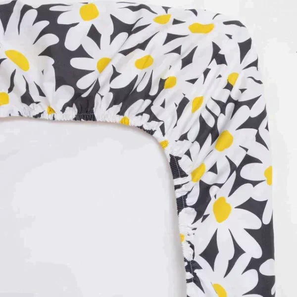 Простыня на резинке LoveLife 160*200*25см, "Ромашки", 100% хлопок, сатин, 125г/м²